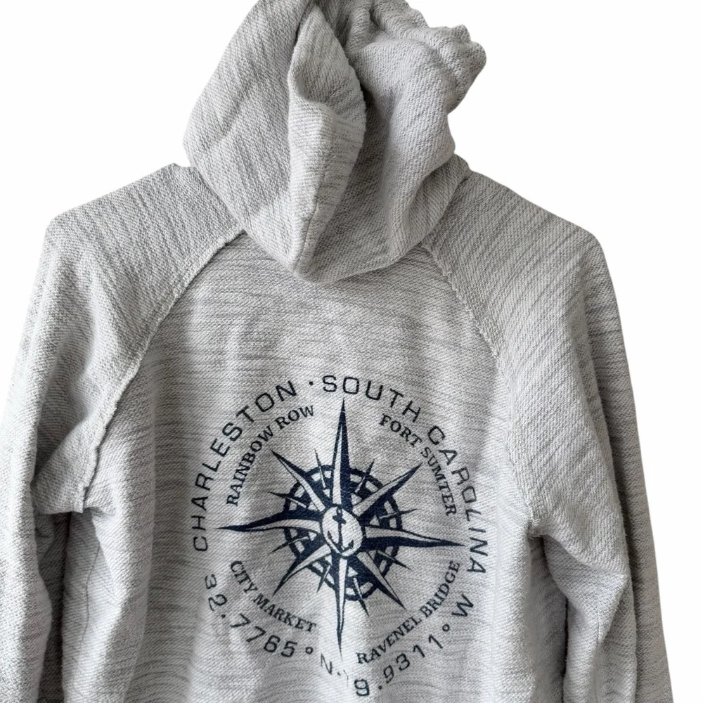 Vineyard Crew Light Gray Hooded Textured Knit Distressed Pullover Sweater Size S